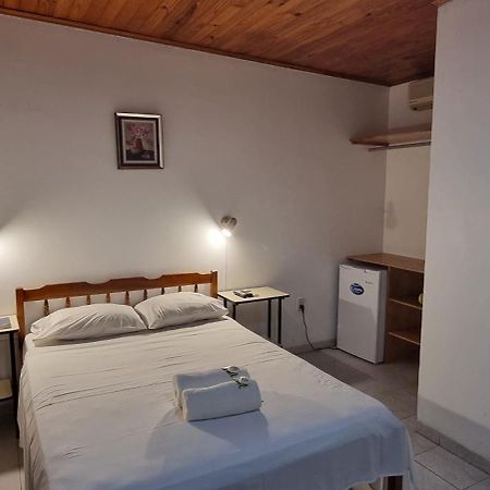 Hotel Golondrina Filadelfia Dış mekan fotoğraf