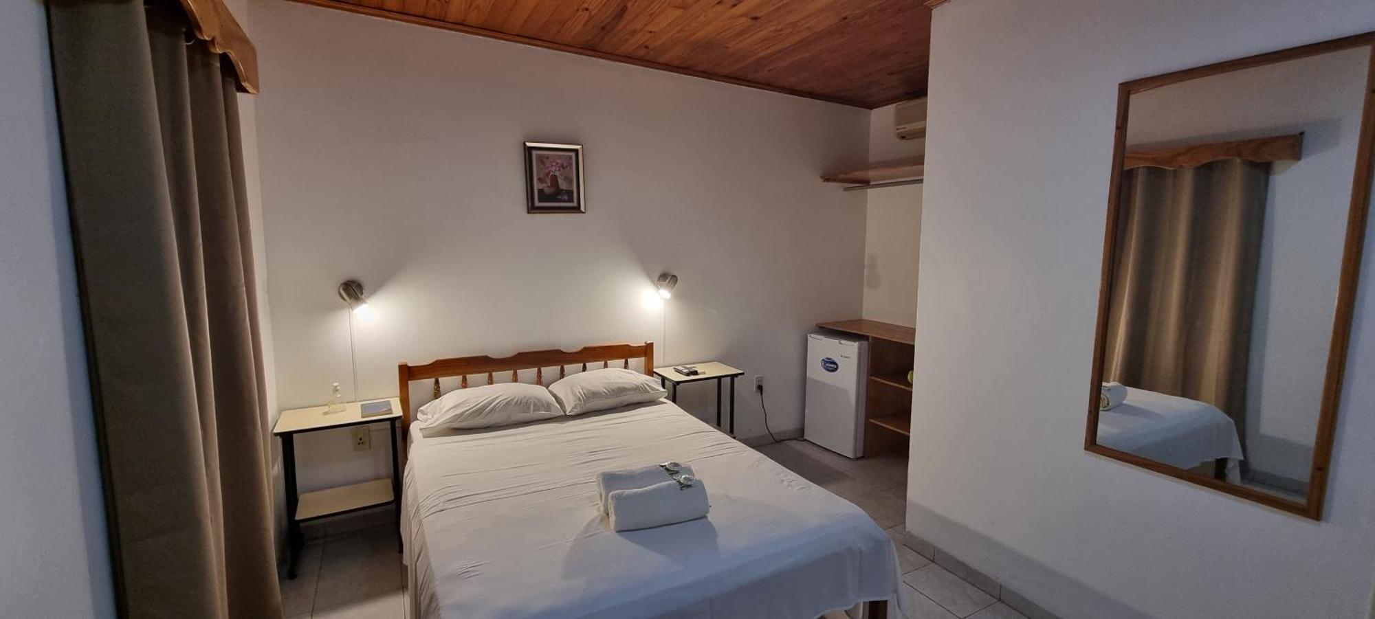 Hotel Golondrina Filadelfia Dış mekan fotoğraf
