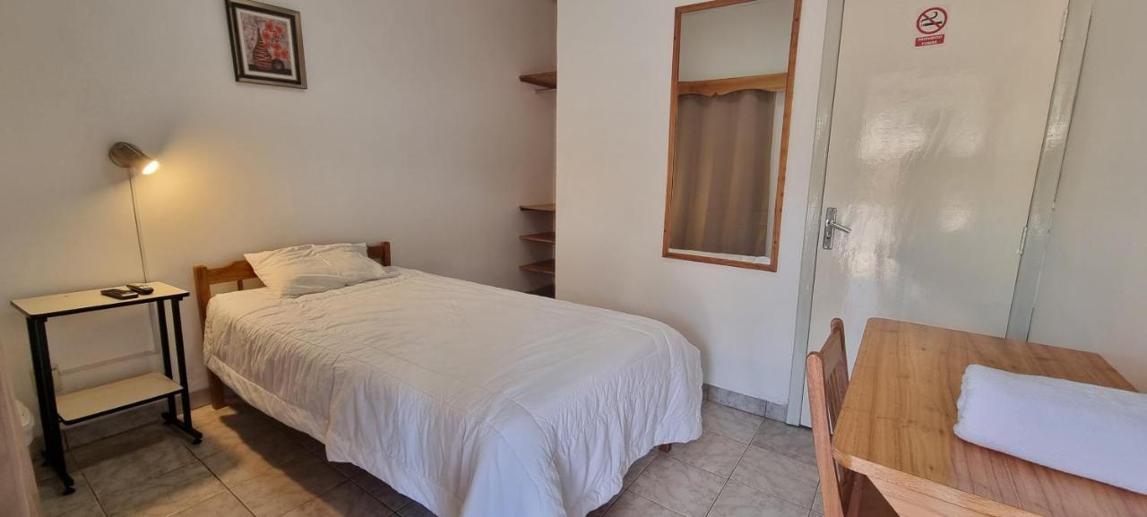 Hotel Golondrina Filadelfia Dış mekan fotoğraf